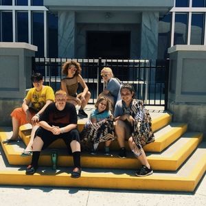 Meet your Posher, Chloe